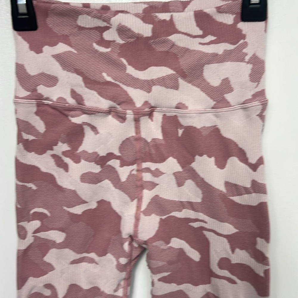 *Free People Movement High-Rise
Good Karma Leggings Pink Camo, measure as XS/S